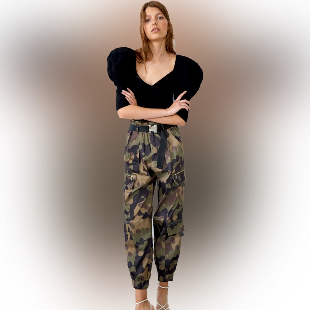 Zara Camouflage Cargo Pants